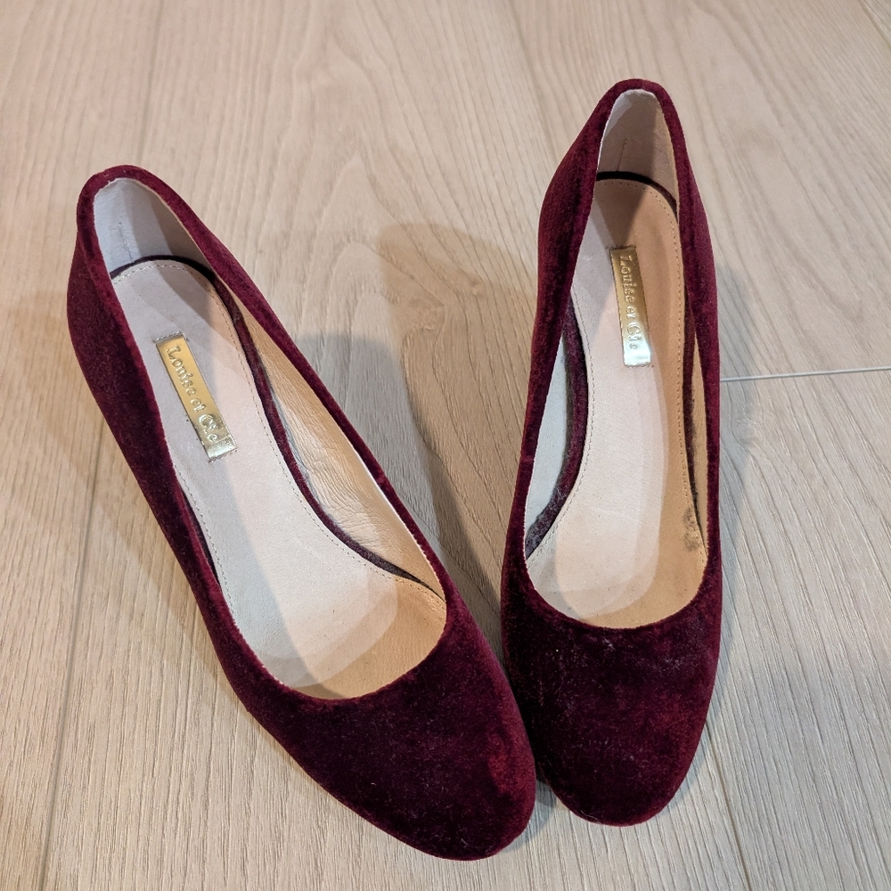 Louise Et Cie Burgundy Velvet Women's Shoes